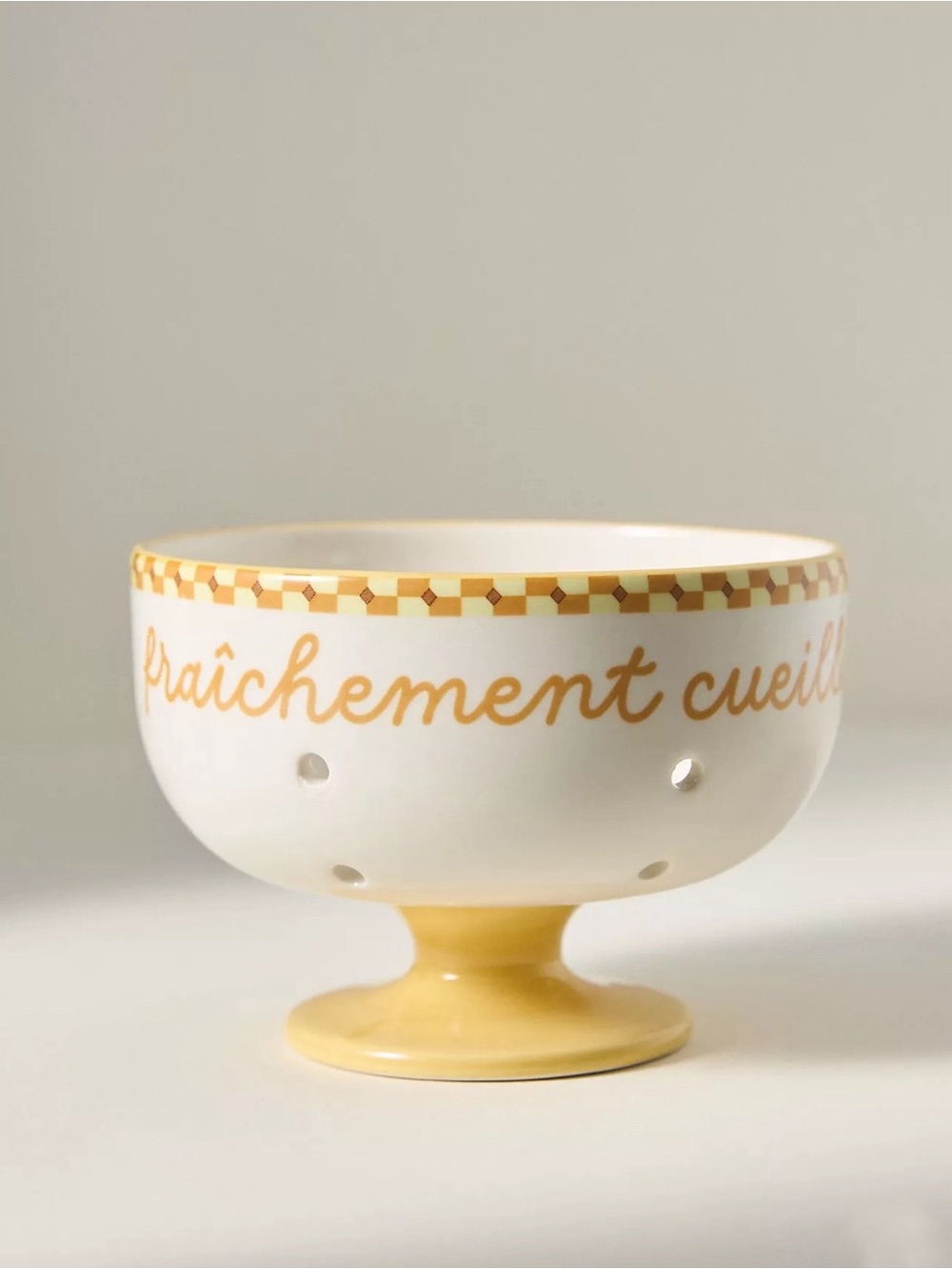 RARE Anthropologie Café Violette Handpainted Stoneware Berry Basket Bowl